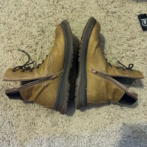 Men’s winter boots. Size 43 (US 10)